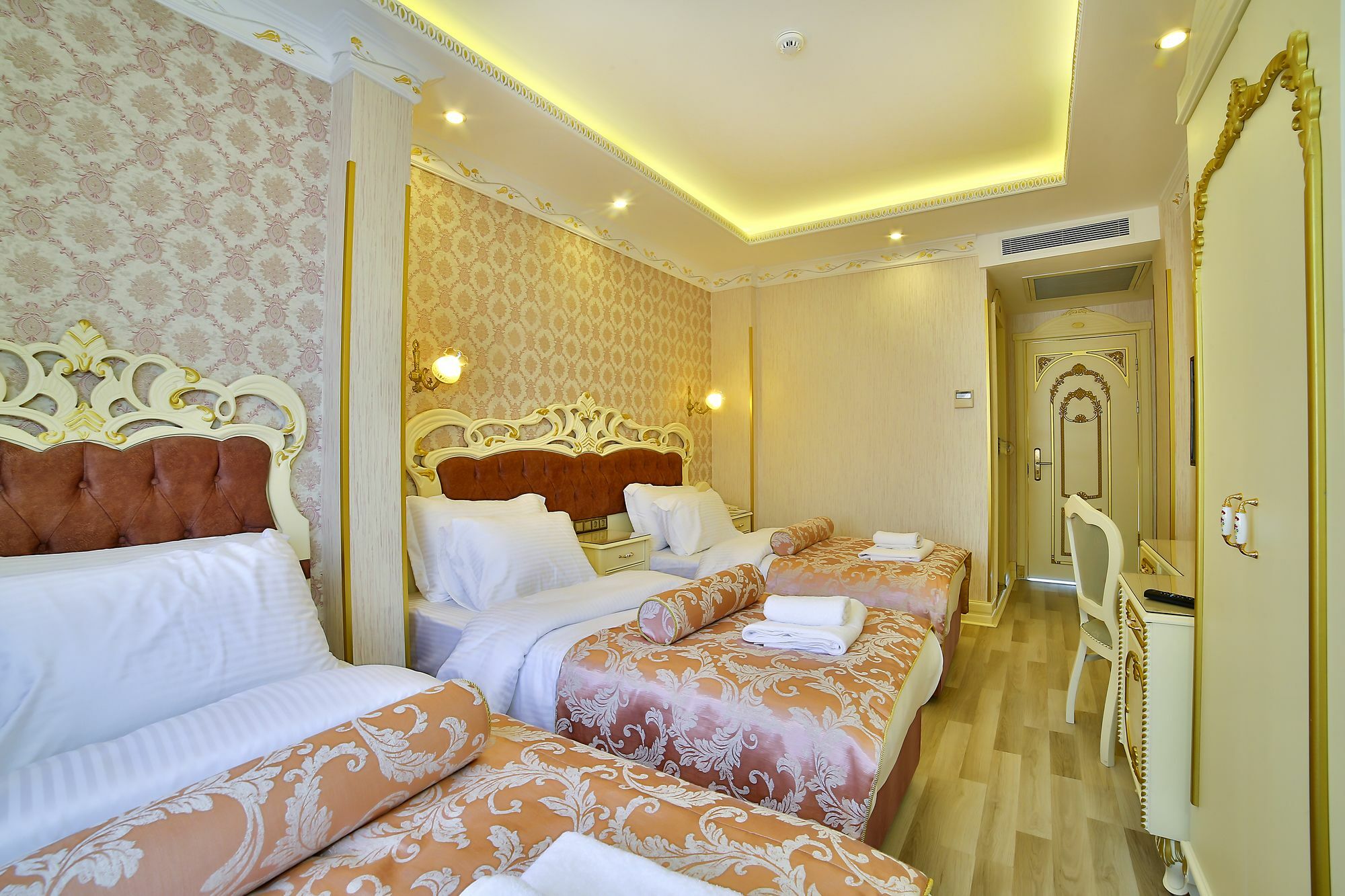 Nayla Palace Hotel Istanbul Exteriör bild
